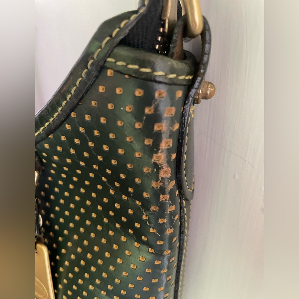Dooney & Bourke Cabrio Green Perforated Zip Hobo Bag Purse - Picture 12 of 14